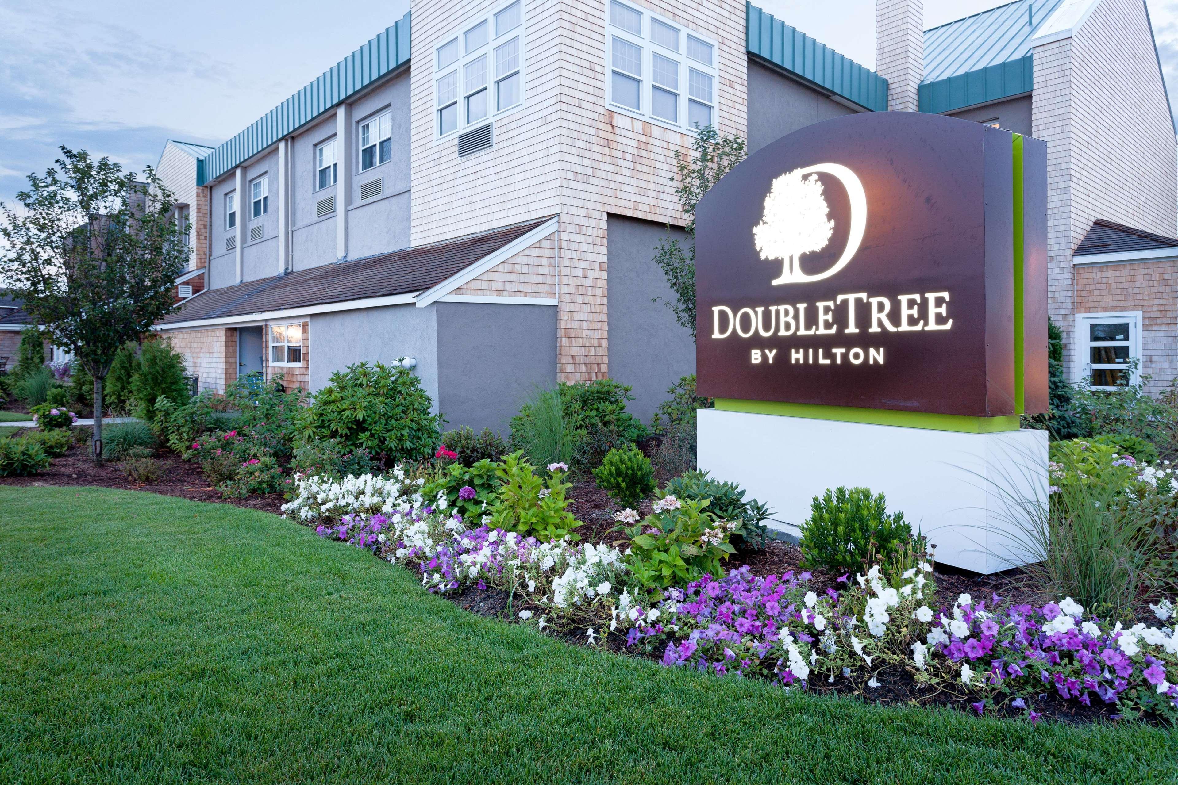 Отель Doubletree By Hilton Cape Cod - Хианнис Экстерьер фото