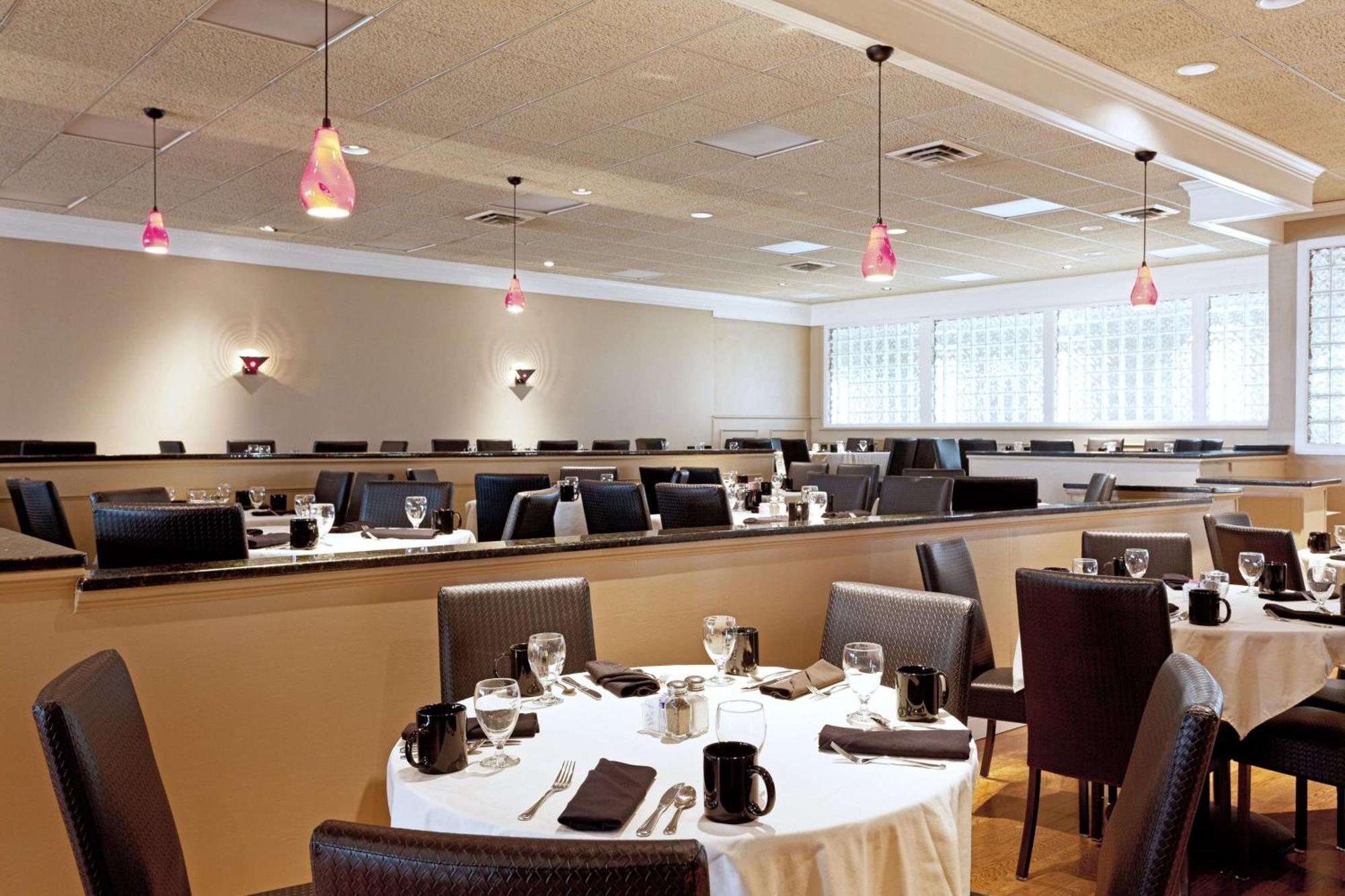 Отель Doubletree By Hilton Cape Cod - Хианнис Экстерьер фото