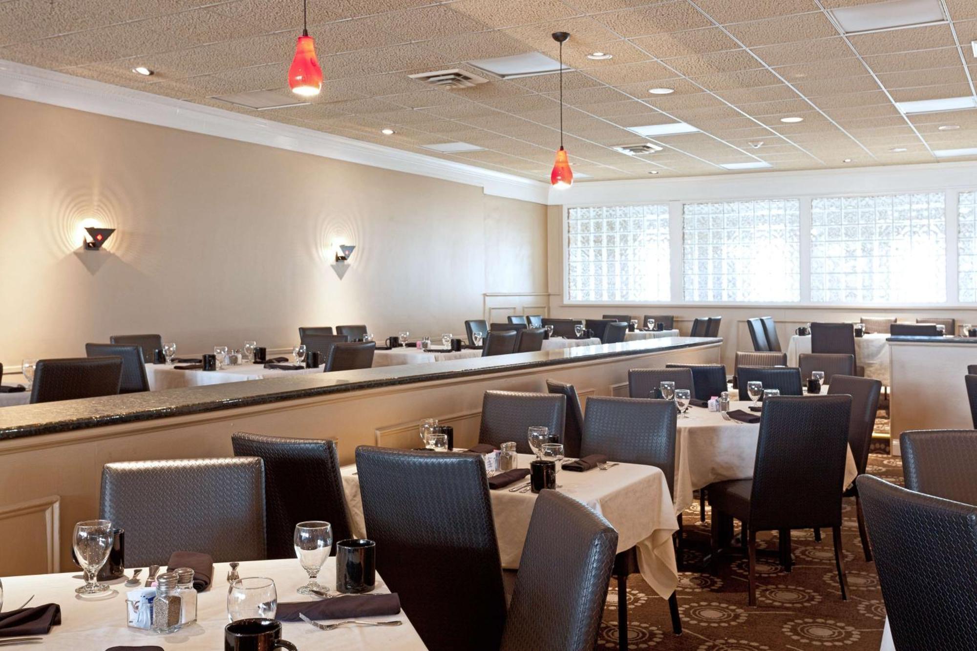 Отель Doubletree By Hilton Cape Cod - Хианнис Экстерьер фото