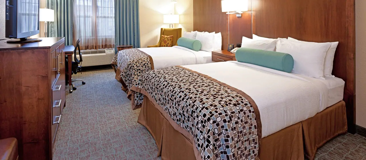 Отель Doubletree By Hilton Cape Cod - Хианнис Экстерьер фото